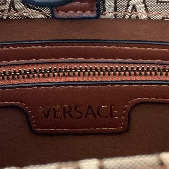 NEW! Tan and Brown Logo Handbag - Picture 7 of 9